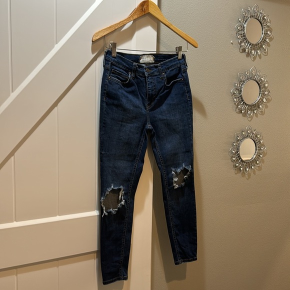 Free People Cropped Skinny Jeans - Picture 1 of 5